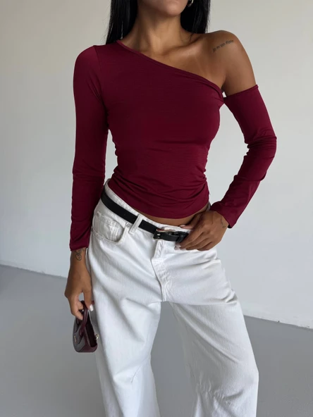 Omuz detaylı kollu bluz bordo - Resim 5