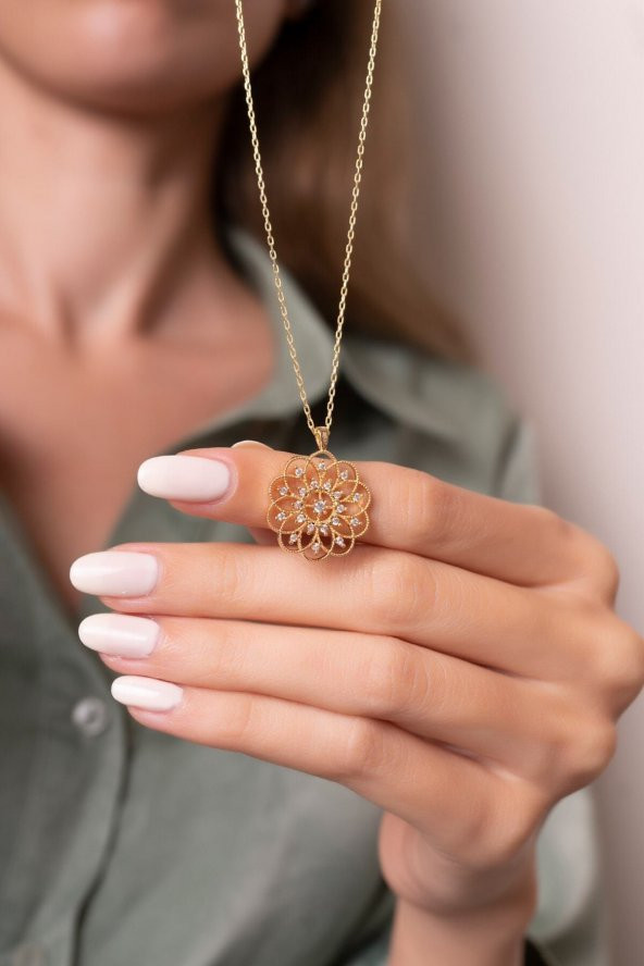 925 Gümüş Radyumlu Altın Kaplama Yaşam Çiçeği Gümüş Zincirli Kadın Kolye - 4