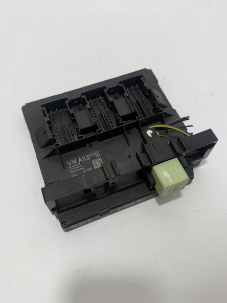 VW 5K0937086F BCM Konfor Beyni (Çıkma Parça) - Resim 2