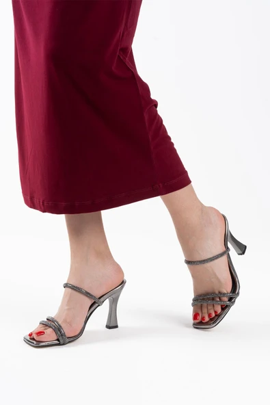 Alvina Kadın Füme Taşlı İnce Topluklu Abiye Ayakkabı - Resim 3