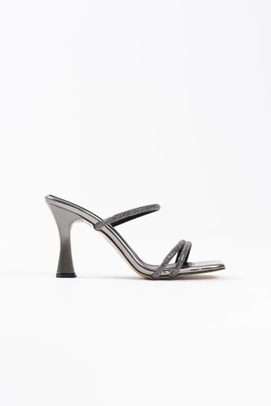 Alvina Kadın Füme Taşlı İnce Topluklu Abiye Ayakkabı ürün görseli 1