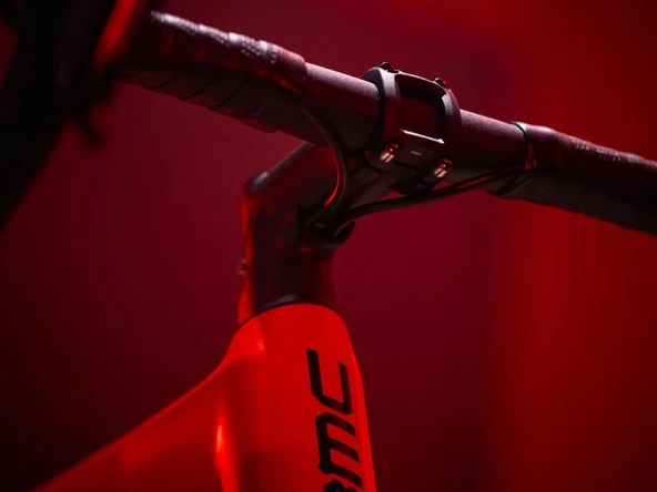 BMC Teammachine SLR THREE 105 Di2 Karbon Yol Bisikleti 30006975/30006977 - Resim 5