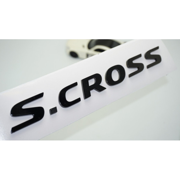 DK Tuning S-Cross Bagaj Siyah Yazı Logo Suzuki İle Uyumlu