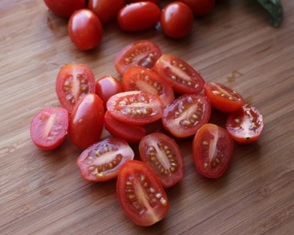 Saksılık Zeytin Domates Tohumu 10 Adet Tohum Kahvaltılık Domates Tohumu - Resim 5