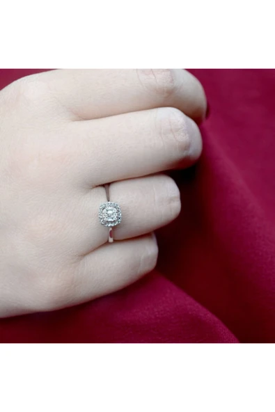 Modern Tasarım 0.08 Ct Baget Kare Tektaş Yüzük - Resim 2