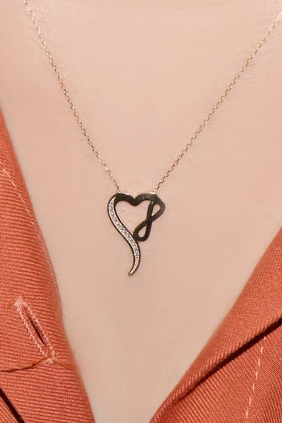 Sonsuzluk Taşlı Kalp Altın Kolye - Resim 3