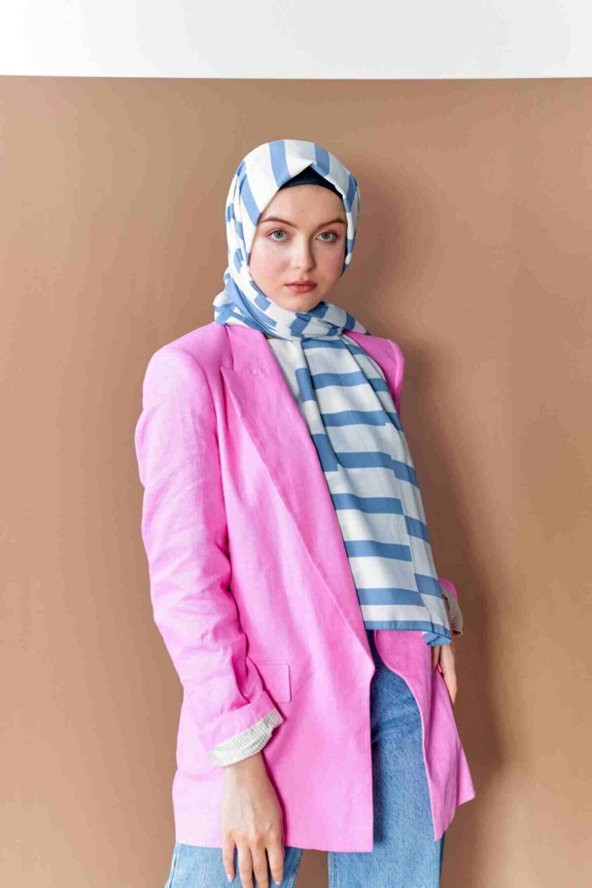 Inci Serisi Monokrom Desenli Mavi Medine Ipeği Şal - Resim 2