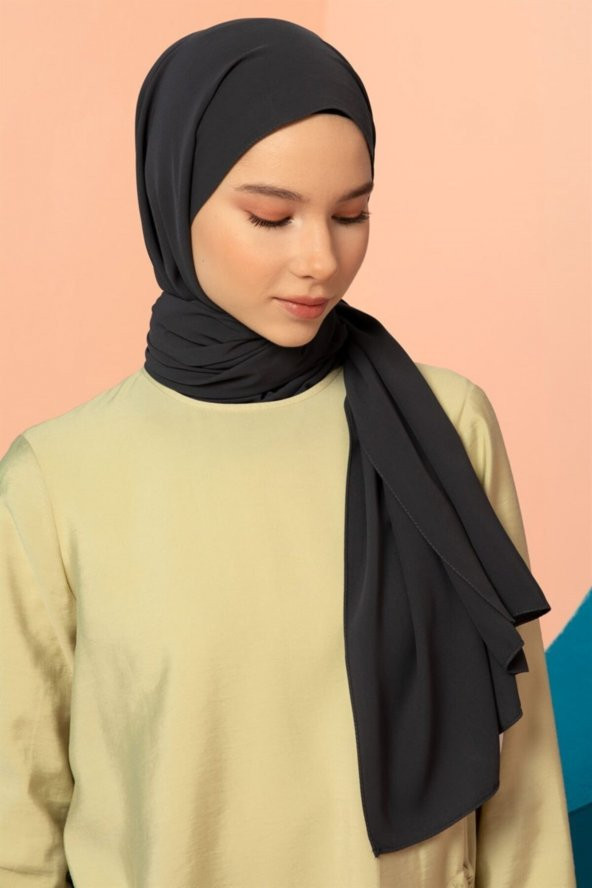 Kadın Siyah Medine Ipeği Şal ürün görseli 1