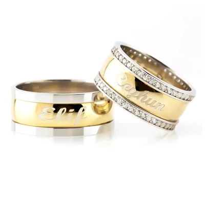 Gümüş Kişiye Özel Taşlı Çift Alyans ürün görseli 1