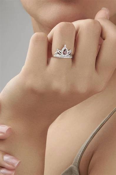 Zirkon Taşlı Kraliçe Motifli Gümüş Bayan Yüzük - Resim 2