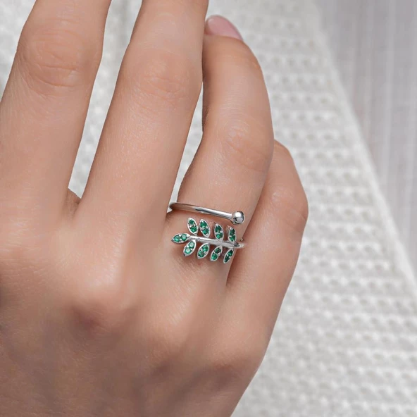 Altın Kaplama Kalp Motifli Minimal Gümüş Bayan Yüzük - Resim 8