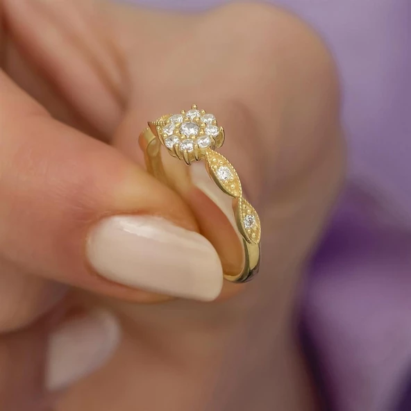 Altın Kaplama Zirkon Taşlı Papatya Model Gümüş Bayan Yüzük - Resim 12