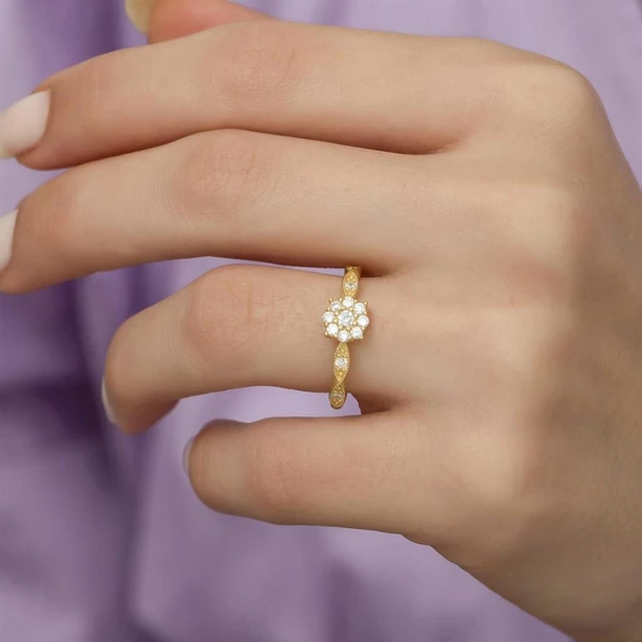 Altın Kaplama Zirkon Taşlı Papatya Model Gümüş Bayan Yüzük - Resim 9