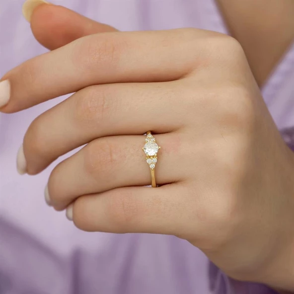 Altın Kaplama Zirkon Taşlı Tektaş Gümüş Bayan Yüzük - Resim 5