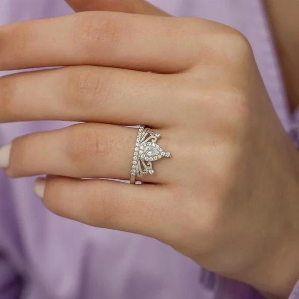 Zirkon Taşlı Kraliçe Taç Motifli Tektaş Gümüş Bayan Yüzük - Resim 8