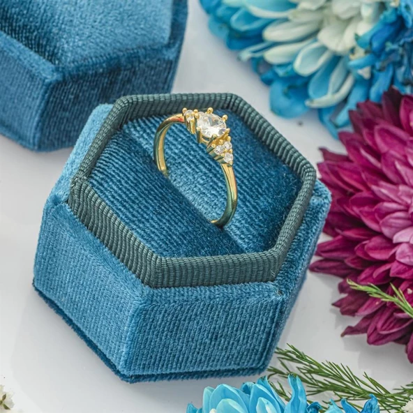 Altın Kaplama Zirkon Taşlı Tektaş Gümüş Bayan Yüzük - Resim 7