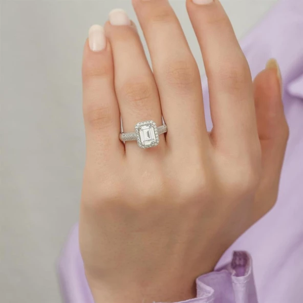 Zirkon Taşlı Baget Tektaş Gümüş Bayan Yüzük - Resim 3