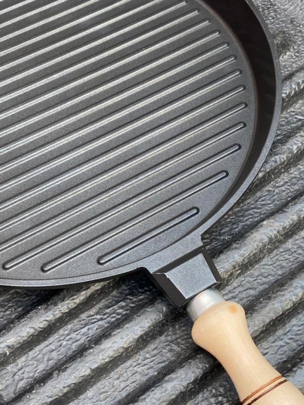 Cansuyu Döküm Izgara Tavası (31 cm çapında)