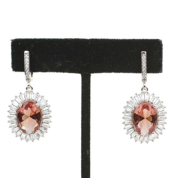 Gümüş Oval Zultanit Taşlı Baget Küpe ürün görseli