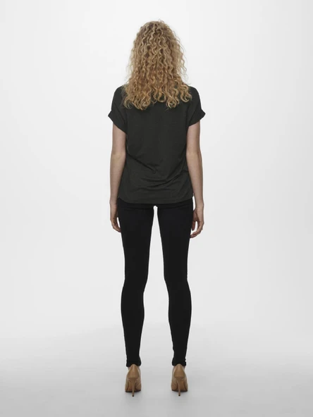 Only Bayan Geniş Yuvarlak Yaka Salaş Tişört 15106662 - Resim 7