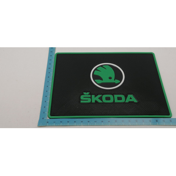 Skoda Logolu Torpido Üstü Kaydırmaz Ped Telefon Tutucu - 4