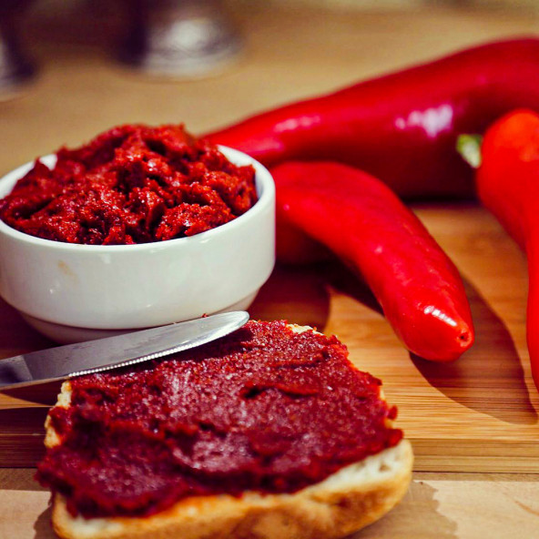 GüleçKöy Tatlı Biber Salçası 1 KG - 2