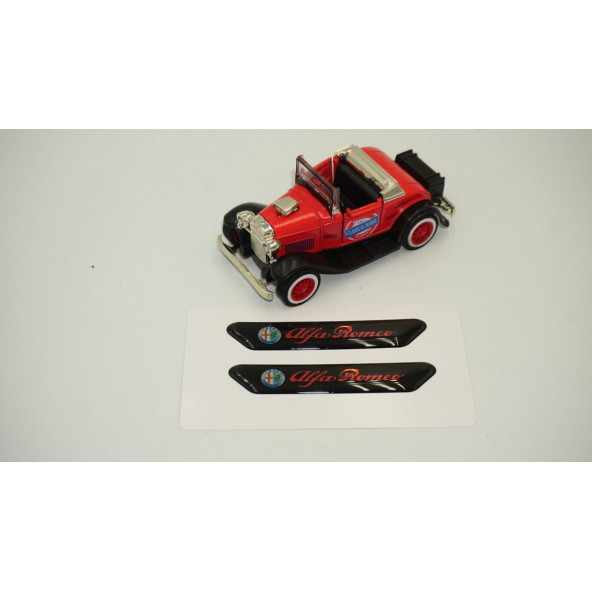 Alfa Romeo Giulia Çamurluk Yanı Ve Ayna Metalize Damla Desen 3M Logo Arma - Resim 3