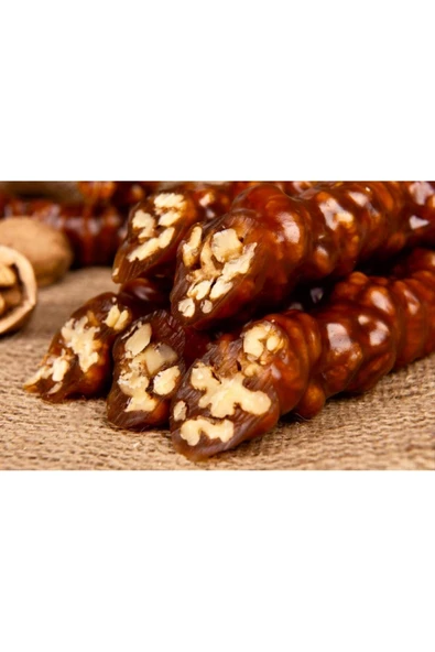 Darende Kayısı Dünyası Cevizli Kelebek Sucuk (1 Kg)