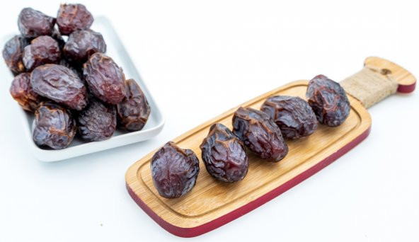 Dadak Lokum ve Kuruyemiş Kudüs Hurma 500 Gram