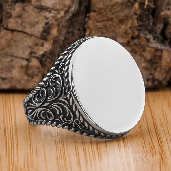 Oval Tasarımlı Düz Parlak 925 Ayar Gümüş Yüzük ürün görseli 1