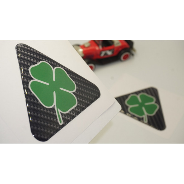 Alfa Romeo Yonca Logo Yan Çamurluk 3M 3D Karbon Damla Logo Amblem Seti