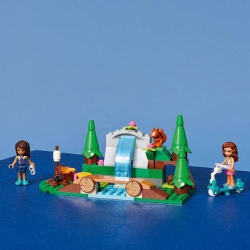LEGO Friends 41677 Forest Waterfall - Resim 5