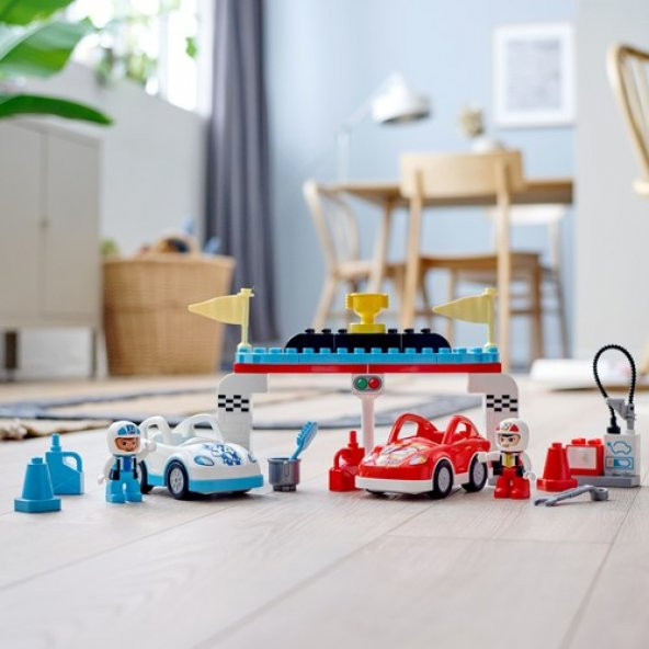 LEGO Duplo 10947 Race Cars - 10