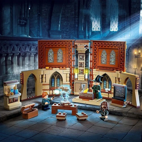 LEGO Harry Potter 76382 Hogwarts Moment: Transfiguration Class - Resim 10