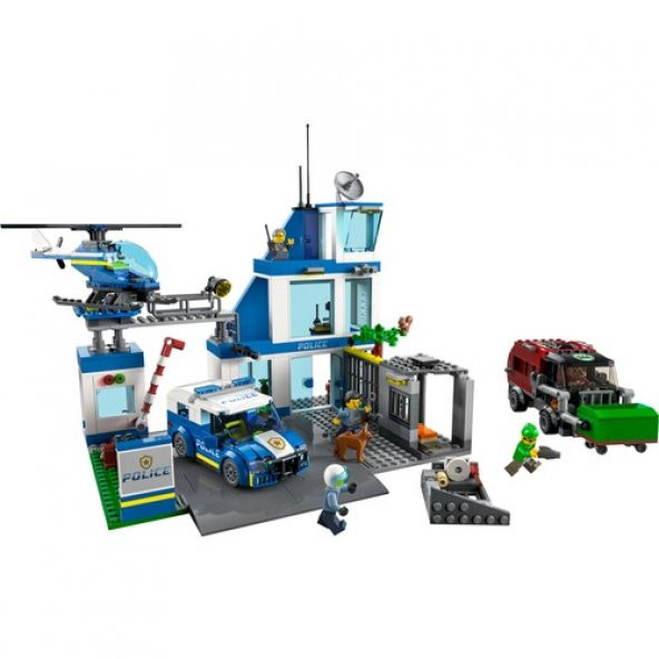 LEGO City 60316 Police Station - 2