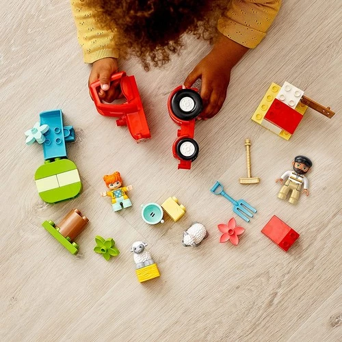 LEGO Duplo 10950 Farm Tractor and Animal Care - 8