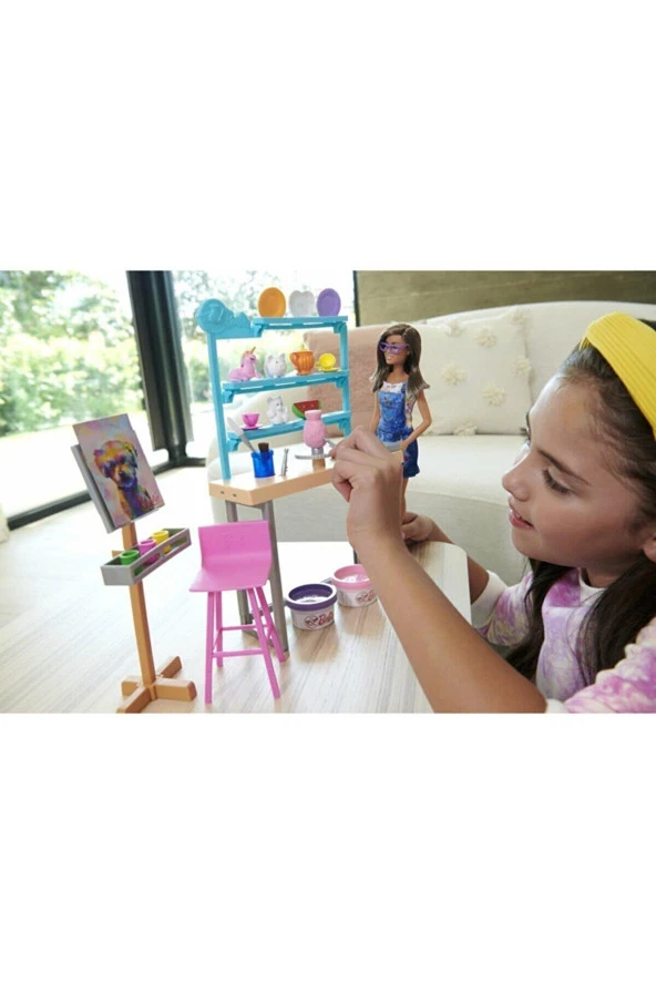 Barbienin Sanat Atölyesi Oyun Seti - Resim 5