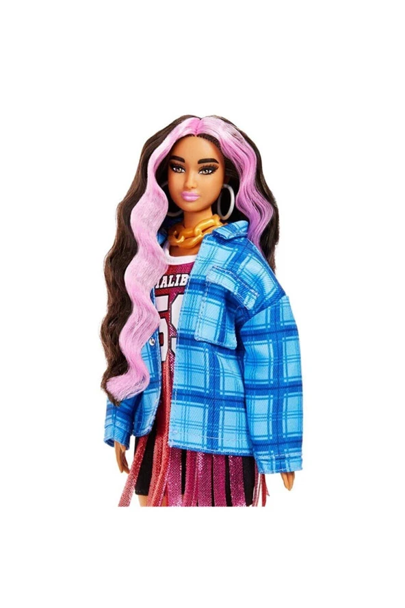 Barbie Extra Ekose Ceketli Bebek - 3