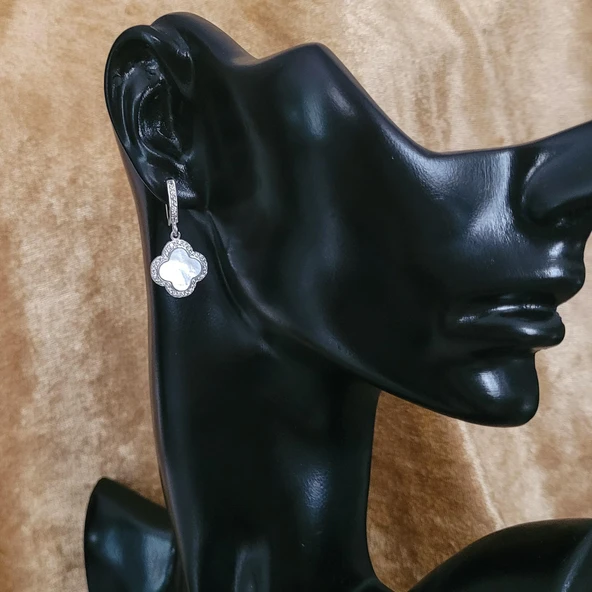 925 Ayar Gümüş Yonca Modeli Sedef ve Zirkon Taşlı Küpe - Resim 2