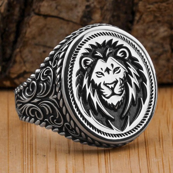 Aslan Figürlü 925 Ayar Gümüş Yüzük ürün görseli