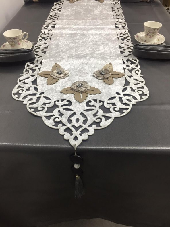 Finezza Afife Kadife Gümüşe Füme Sofra Takımı 8 kişilik 160x230 cm 34 Prç. - 685 - 8