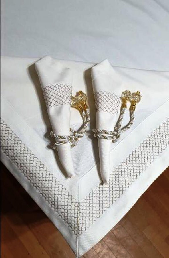 Finezza Nazlı Nakışlı Pamuk Krem Gold Sofra Takımı 8 Kşl. 170x240cm 18Prç.- 176 - 10