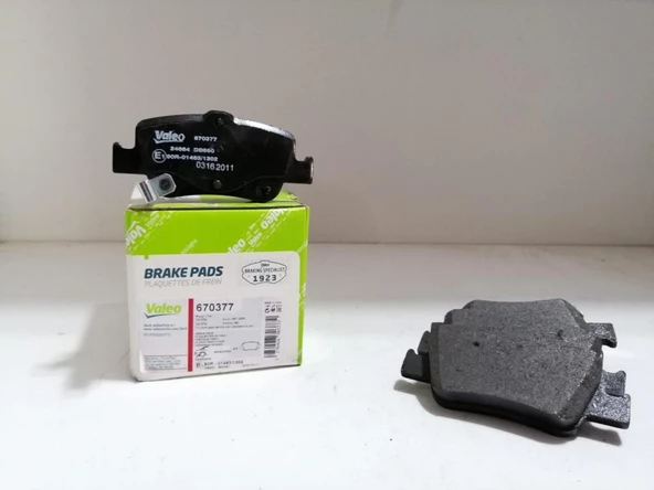 VALEO FREN BALATASI ARKA AURİS 2007- COROLLA 2007-
