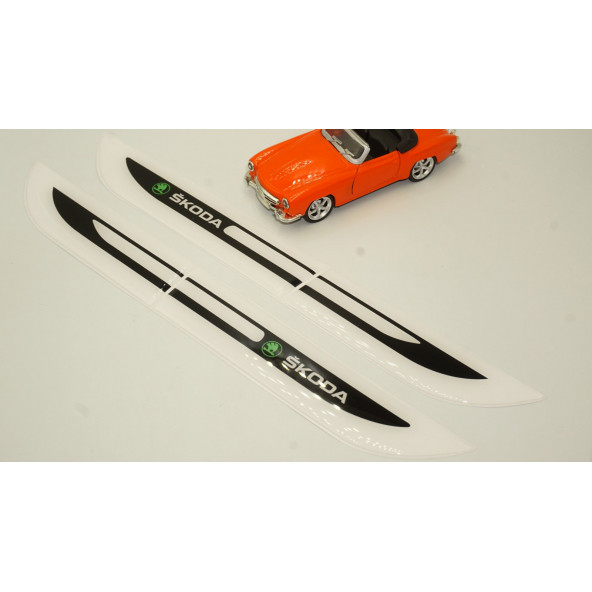 Skoda Karoq Yan Çamurluk 3M 3D Damla Silikon Yeni Nesil Logo Amblem - Resim 2