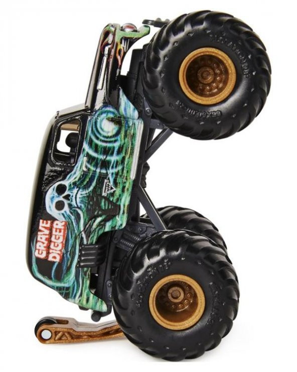 Monster Jam Grave Digger 20130613 - 3