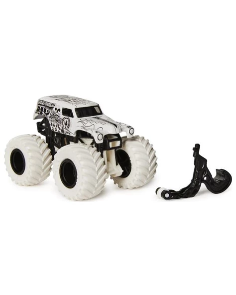 Monster Jam Grave Digger 20130612 - 2