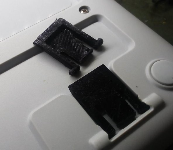 Logitech Y-R0015 Klavyesi İçin Bacak Plastik Aparat