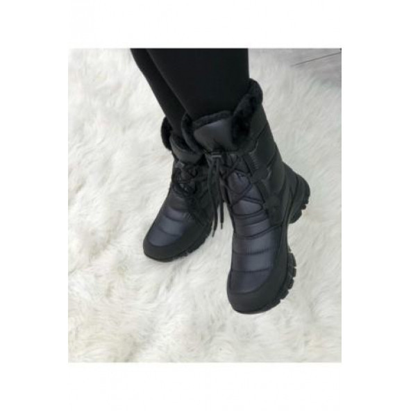 KADIN SİYAH BAĞCIKLI KARBOTU