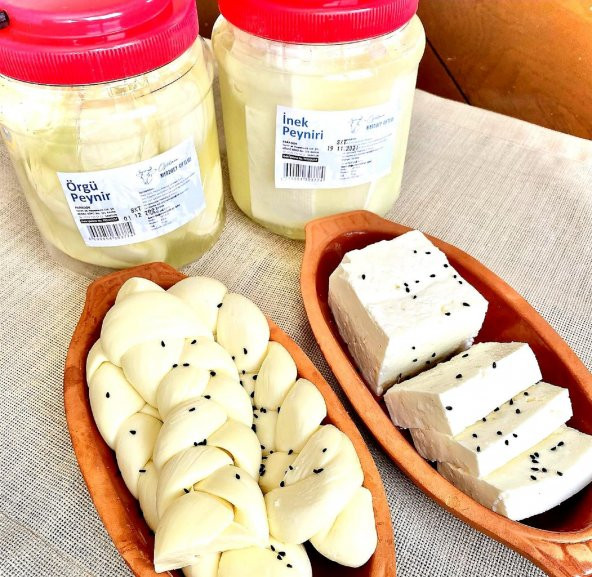 Doğal Köy Peyniri 500 GR Köydeki Çiftlikten İnek Sütünden Direkt