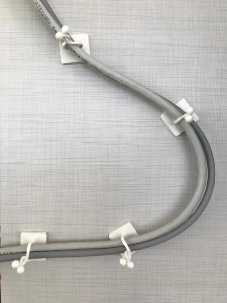 Plastik yapışkanlı kablo tutucu kelebek 100 lü paket - 2